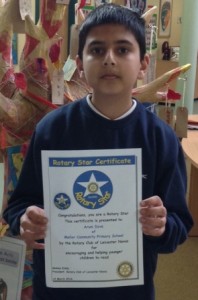 Arun Dave with his certificate